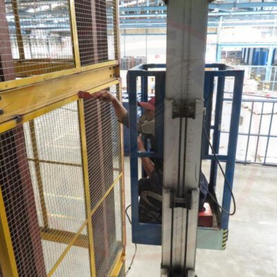 LẮP ĐẶT HỆ THỐNG TỜI NÂNG THỦY LỰC 3